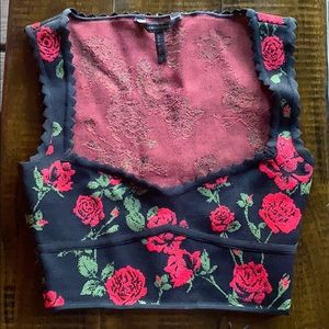 BCBG maxazria sext crop! S